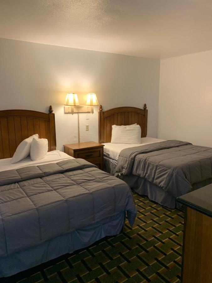 Rodeway Inn & Suites Ratón Exterior foto